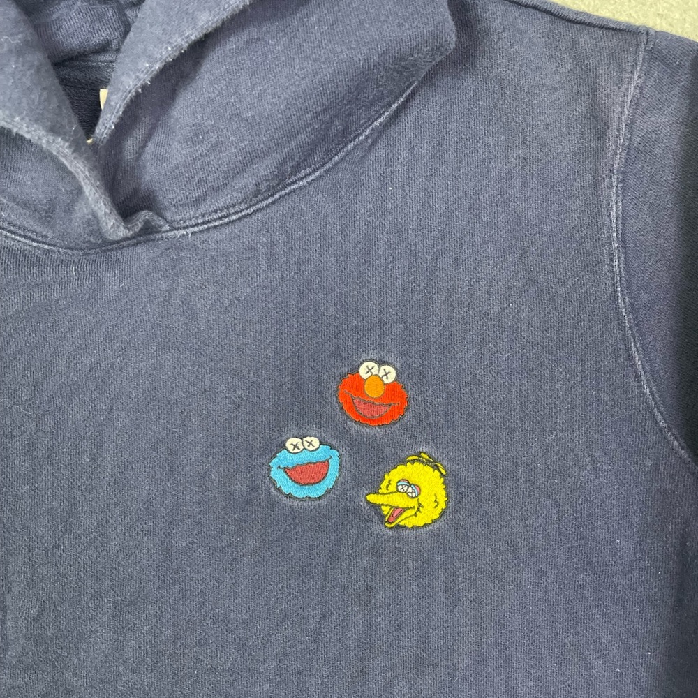 Kaws‎ Sesame Street sweatshirt - Picture 3 of 5